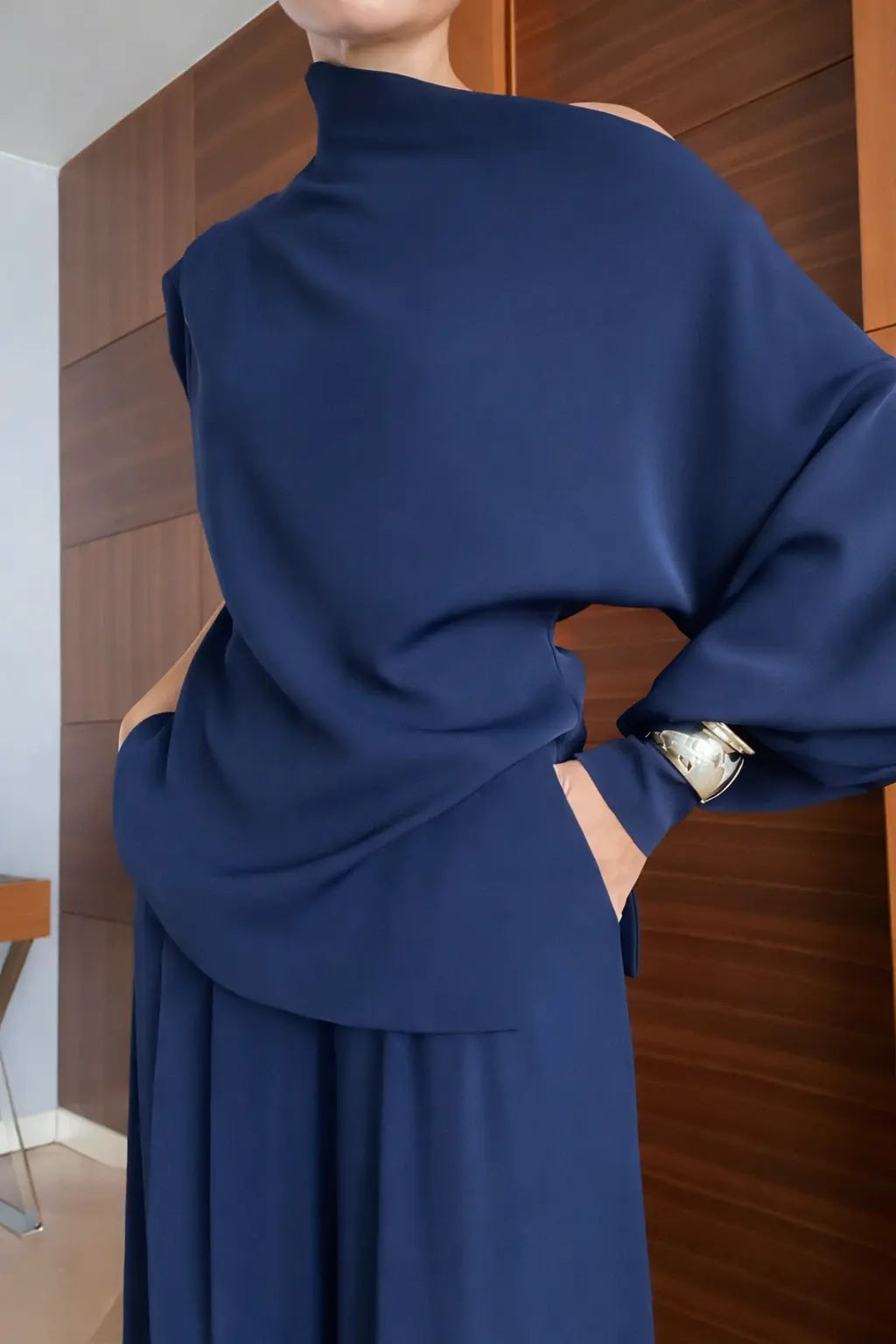 Aurevane™ | Midnight Drape Set Claxoria