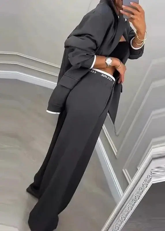 Celverra™ | Noir Dominion Set Claxoria